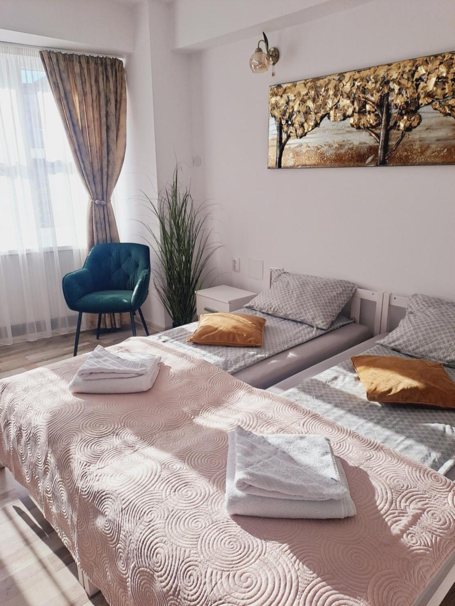 7 Level Central Apartments Miercurea Ciuc Habitación foto